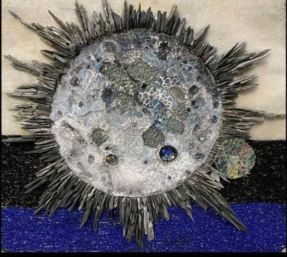 Luna de Piedra — Rocas, cristales y cuentas, 2024